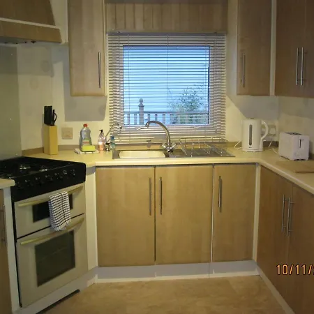 119 Brigham Holiday Park. Apartman *